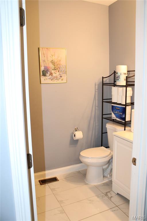 7019 Heege Road, Unit A St. Louis, MO 63123 - Photo 9 of 27