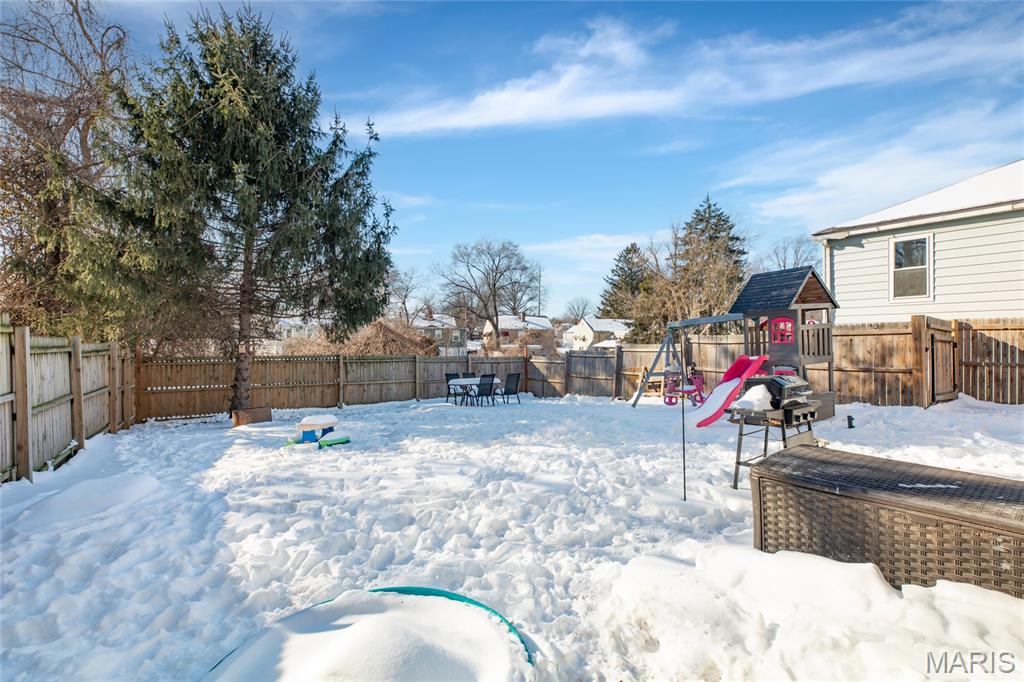 2318 Birch Street Alton, IL 62002 - Photo 6 of 38