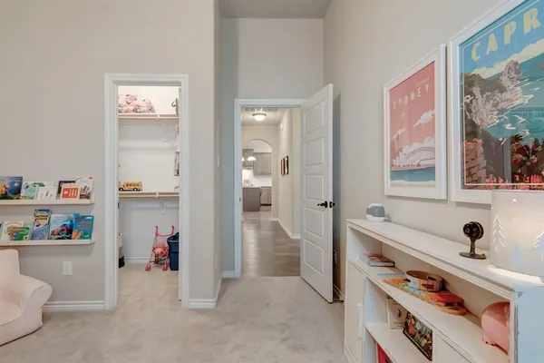 $2,950 | 324 Sugar Creek Lane, Saginaw, TX 76131