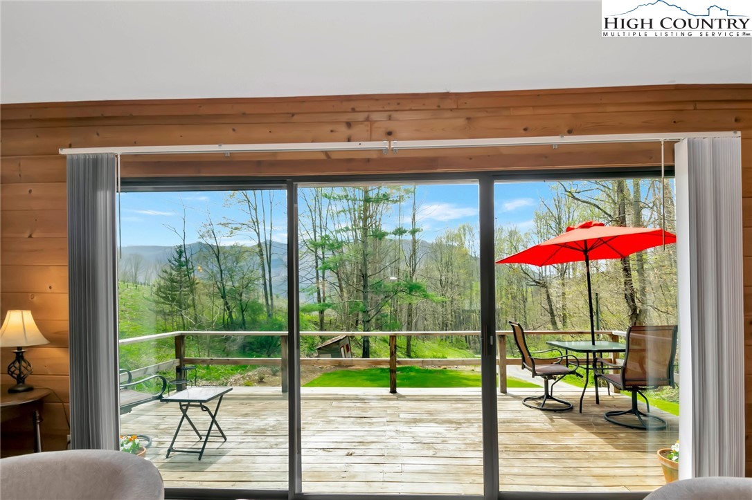 500 Frank Roland Road Warrensville, NC 28693 - Photo 6 of 45 Gallery Image 6