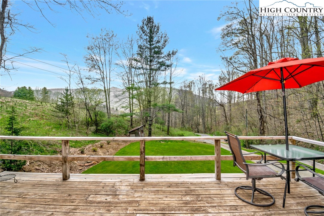 500 Frank Roland Road Warrensville, NC 28693 - Photo 8 of 45 Gallery Image 8