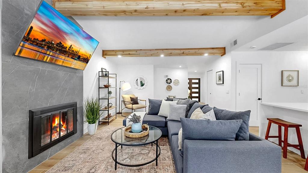 9903 Saddle Road Tampa, FL 33626 - Photo 11 of 68