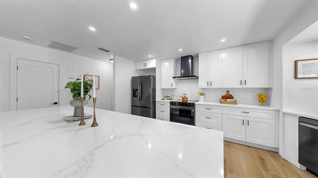 9903 Saddle Road Tampa, FL 33626 - Photo 18 of 68