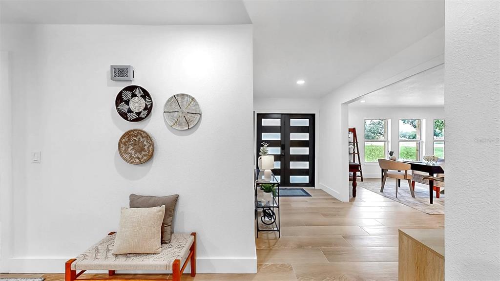 9903 Saddle Road Tampa, FL 33626 - Photo 5 of 68