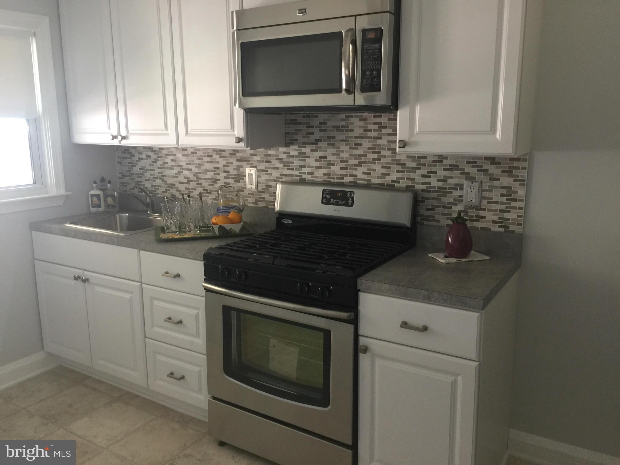 2204 Vailthorn Road Middle River, MD 21220 - Photo 9 of 25 Kitchen