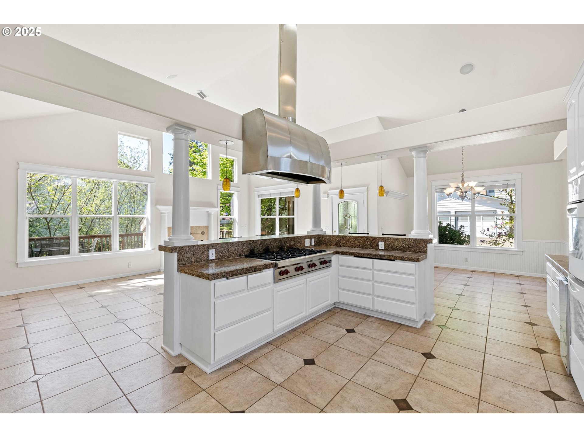 4385 Berry Lane Eugene, OR 97404 - Photo 14 of 41