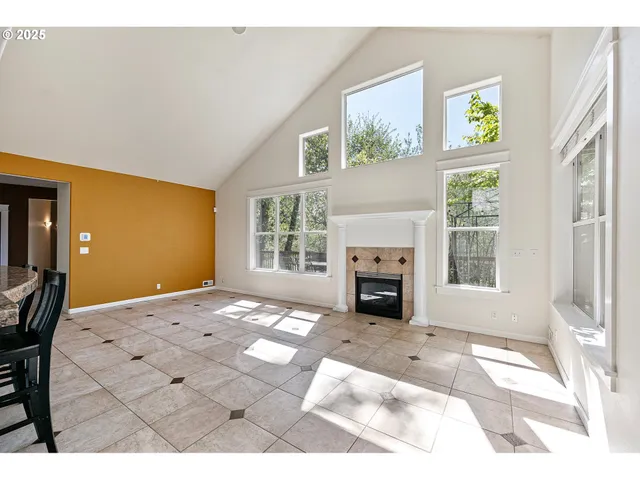 $725,000 | 4385 Berry Lane, Eugene, OR 97404