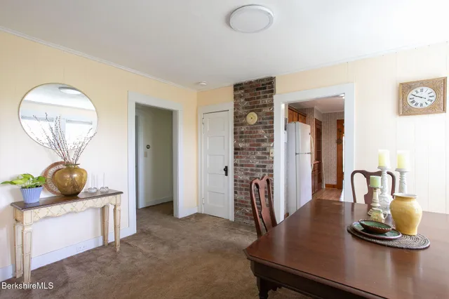 $850,000 | 567 South Main Street, Sheffield, MA 01257