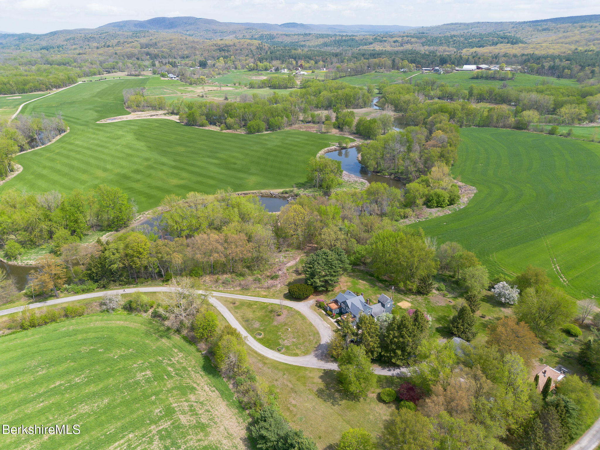 567 South Main Street Sheffield, MA 01257 - Photo 6 of 70 Aerial