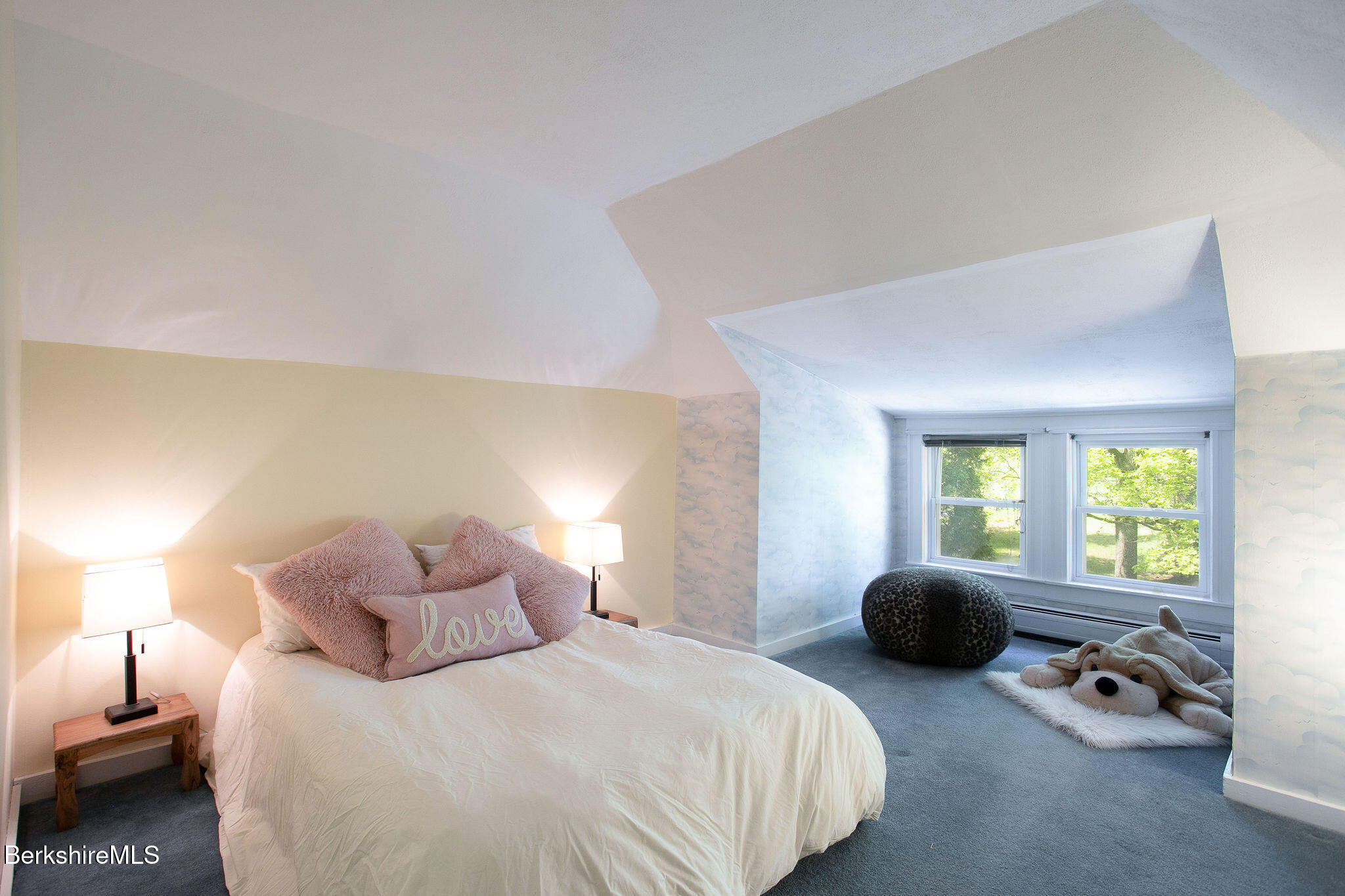 567 South Main Street Sheffield, MA 01257 - Photo 69 of 70 upstairs bedroom