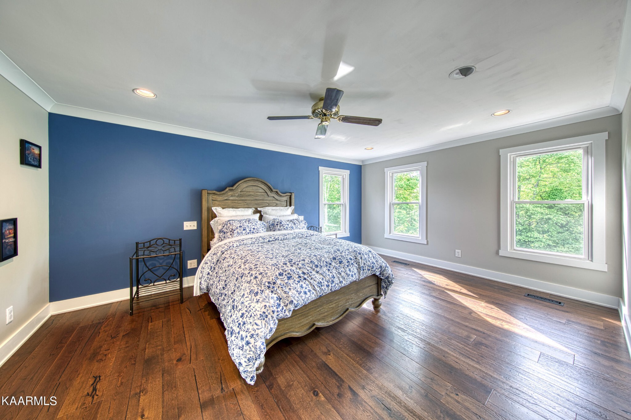 2313 Tooles Bend Road Knoxville, TN 37922 - Photo 29 of 50 a bedroom with a bed and a ceiling fan