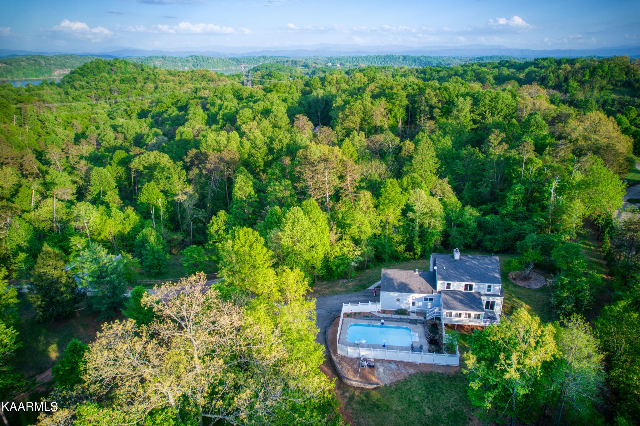 2313 Tooles Bend Road Knoxville, TN 37922 - Photo 5 of 50 an aerial view of a house with a yard