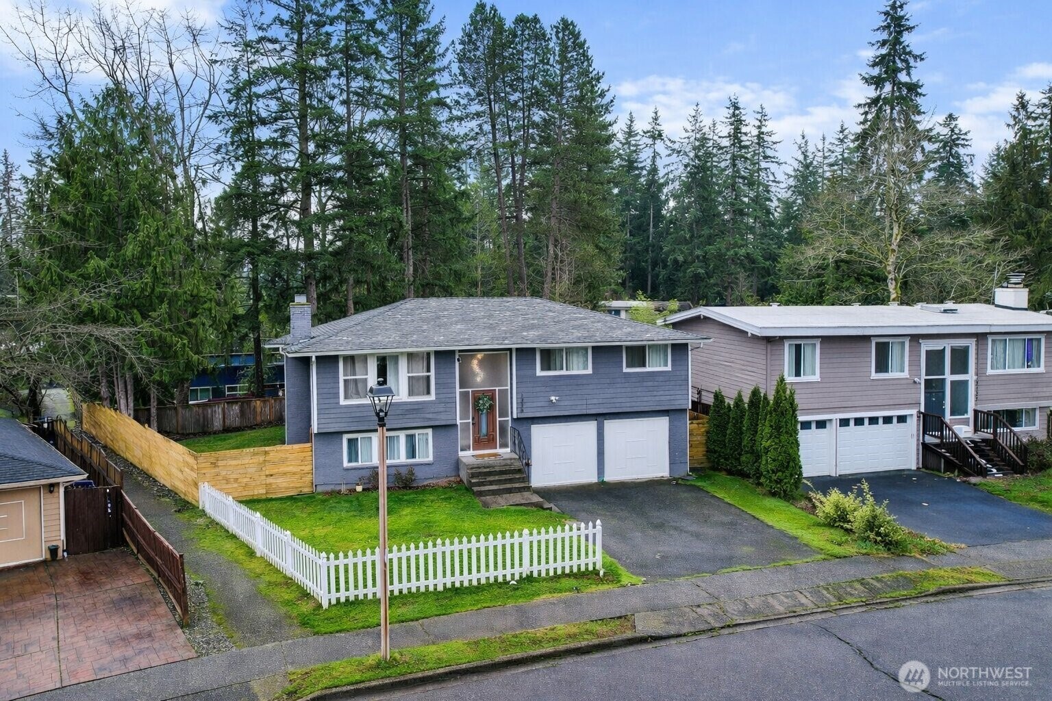 1738 Whitman Avenue Northeast Renton, WA 98059 - Photo 25 of 33