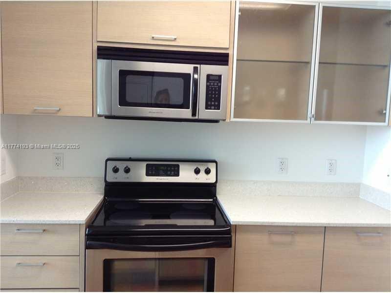 350 Northeast 24th Street, Unit 1108 Miami, FL 33137 - Photo 3 of 7