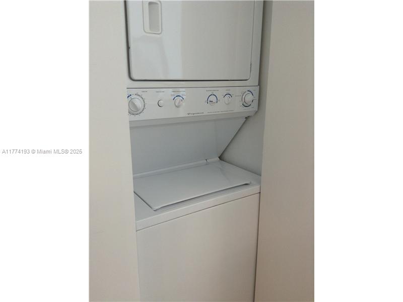 350 Northeast 24th Street, Unit 1108 Miami, FL 33137 - Photo 5 of 7