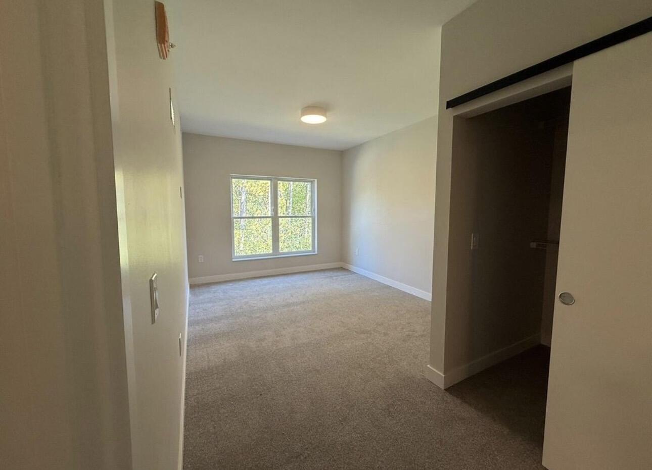 2645 Burton Road, Unit 2 BED Ann Arbor, MI 48104 - Photo 16 of 25 IMG_6375