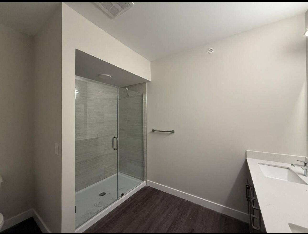 2645 Burton Road, Unit 2 BED Ann Arbor, MI 48104 - Photo 19 of 25 IMG_6378