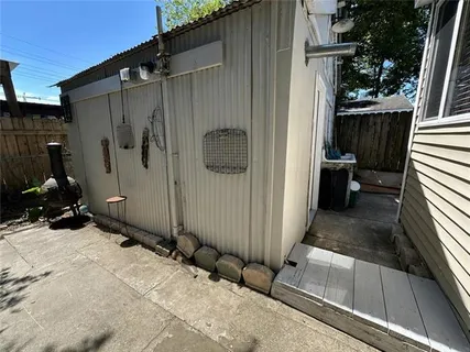 $265,000 | 16 Labarre Place, Jefferson, LA 70121