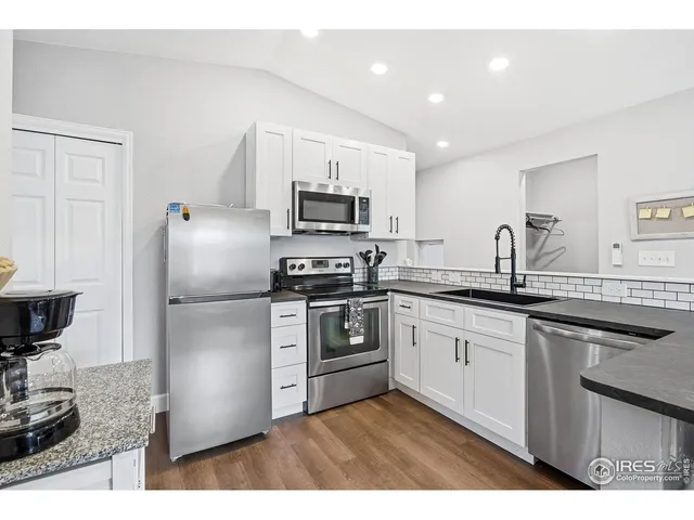 $879,000 | 325 South Cherrywood Drive, Lafayette, CO 80026