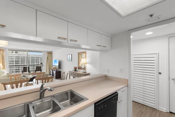 $373,900 | 9820 Queensway Boulevard, Unit 1501, Myrtle Beach, SC 29572