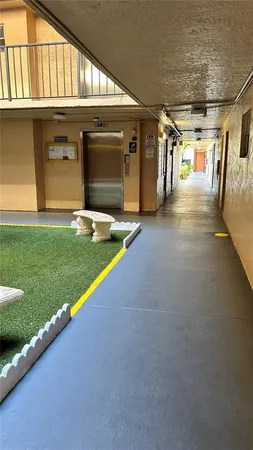 $1,900 | 7910 Camino Real, Unit N412, Miami, FL 33143