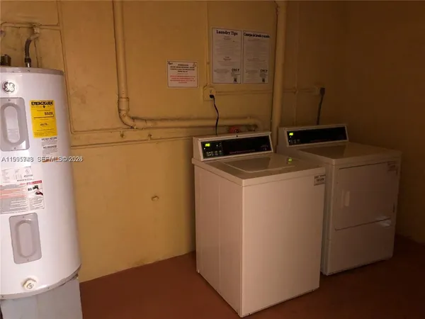 $1,900 | 7910 Camino Real, Unit N412, Miami, FL 33143