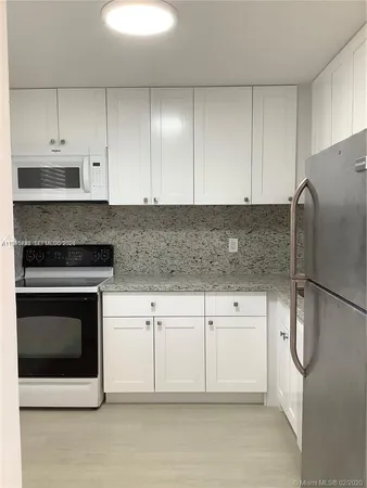 $1,900 | 7910 Camino Real, Unit N412, Miami, FL 33143