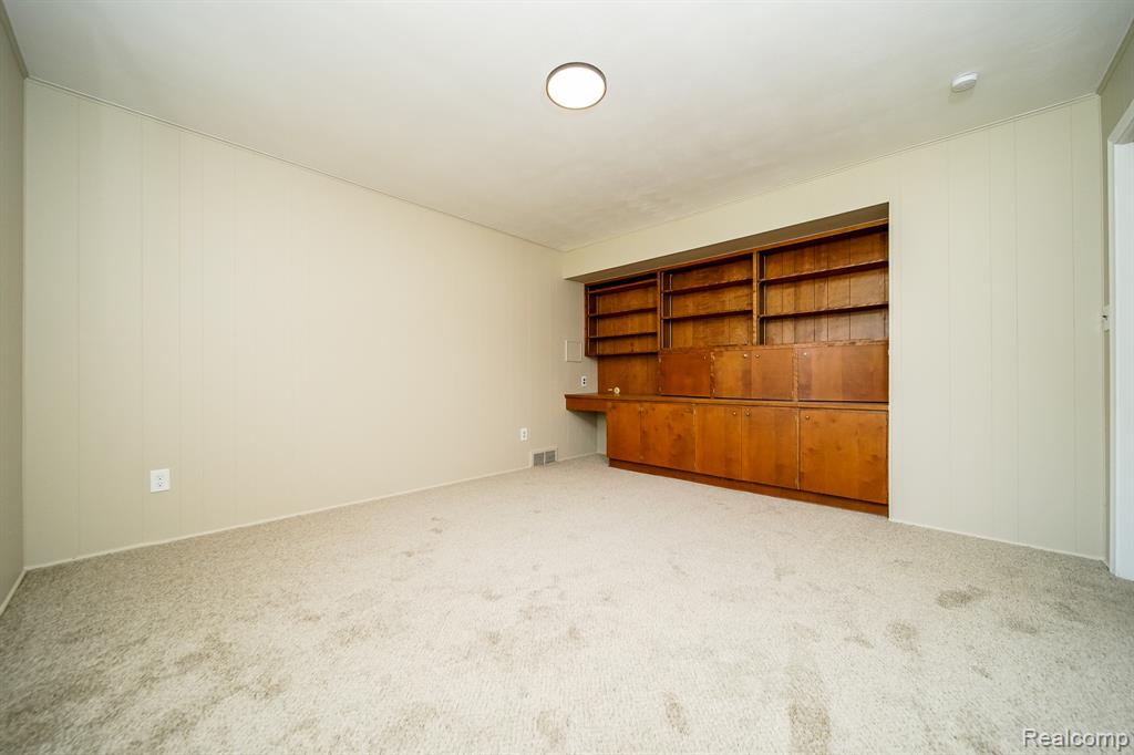 2949 Lacota Road Waterford, MI 48328 - Photo 27 of 67 Gallery Image 27