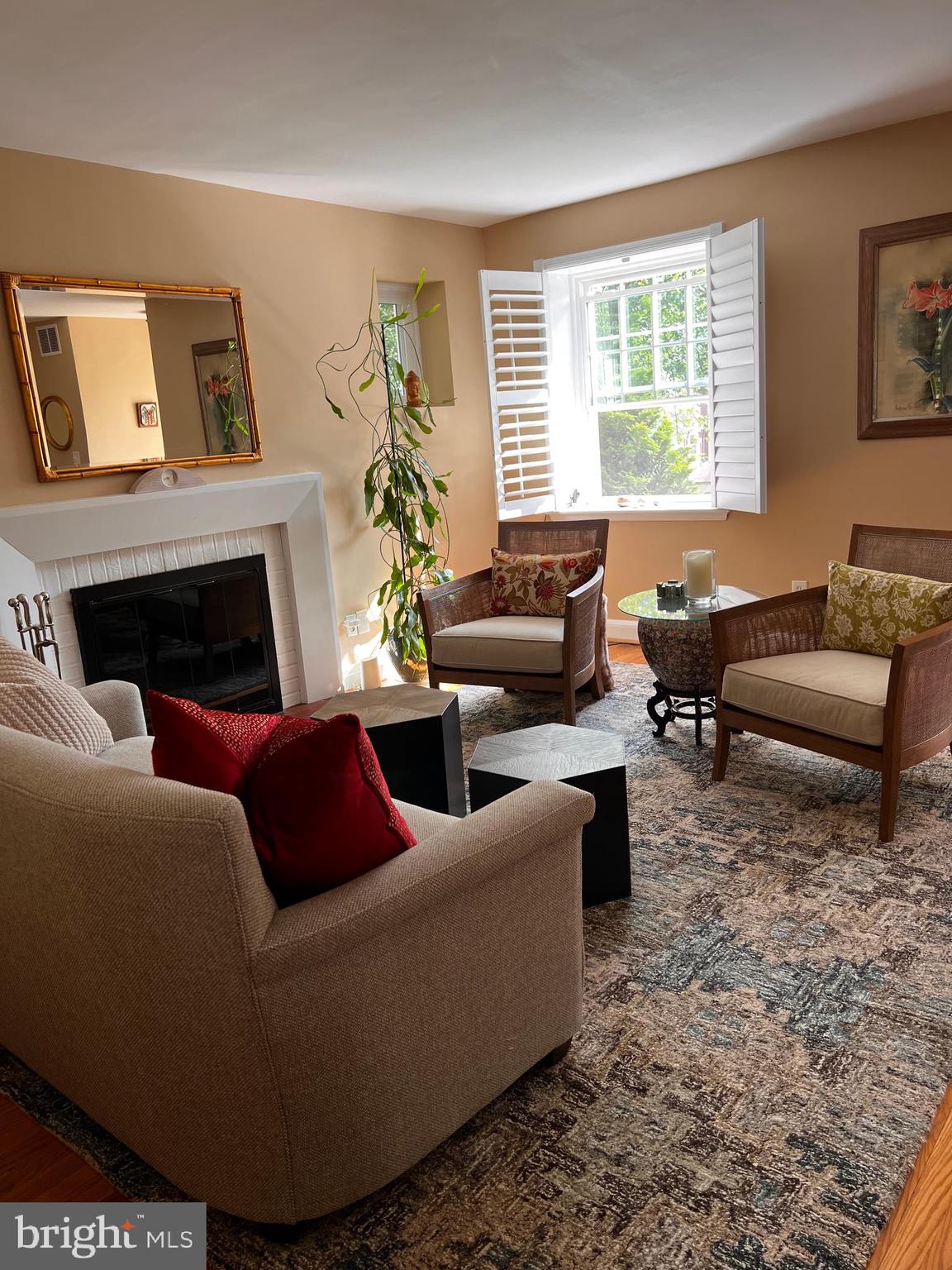 4027 Deepwood Road Baltimore, MD 21218 - Photo 2 of 18 Gallery Image 2