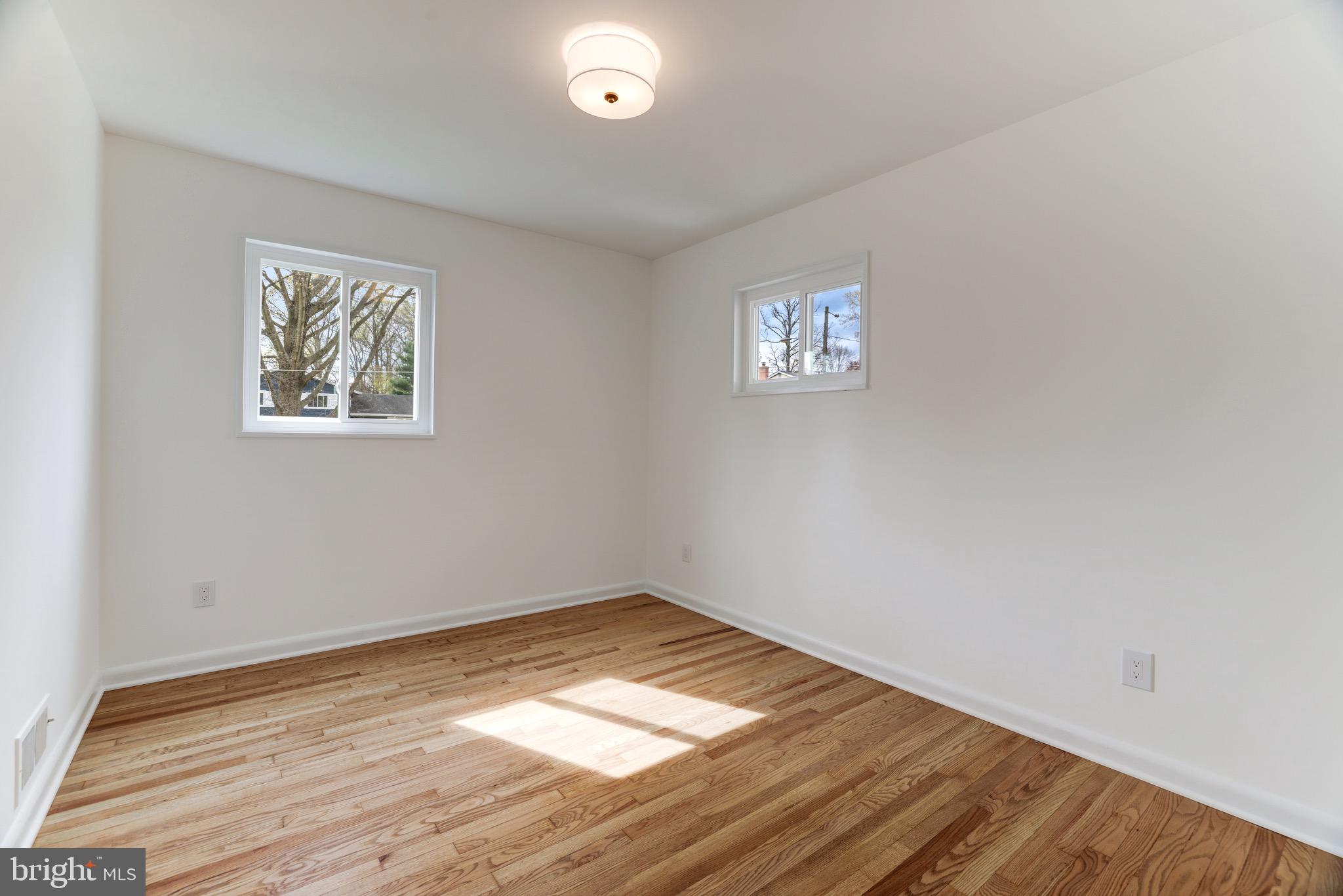 9900 Colony Road Fairfax, VA 22030 - Photo 26 of 44 Gallery Image 26