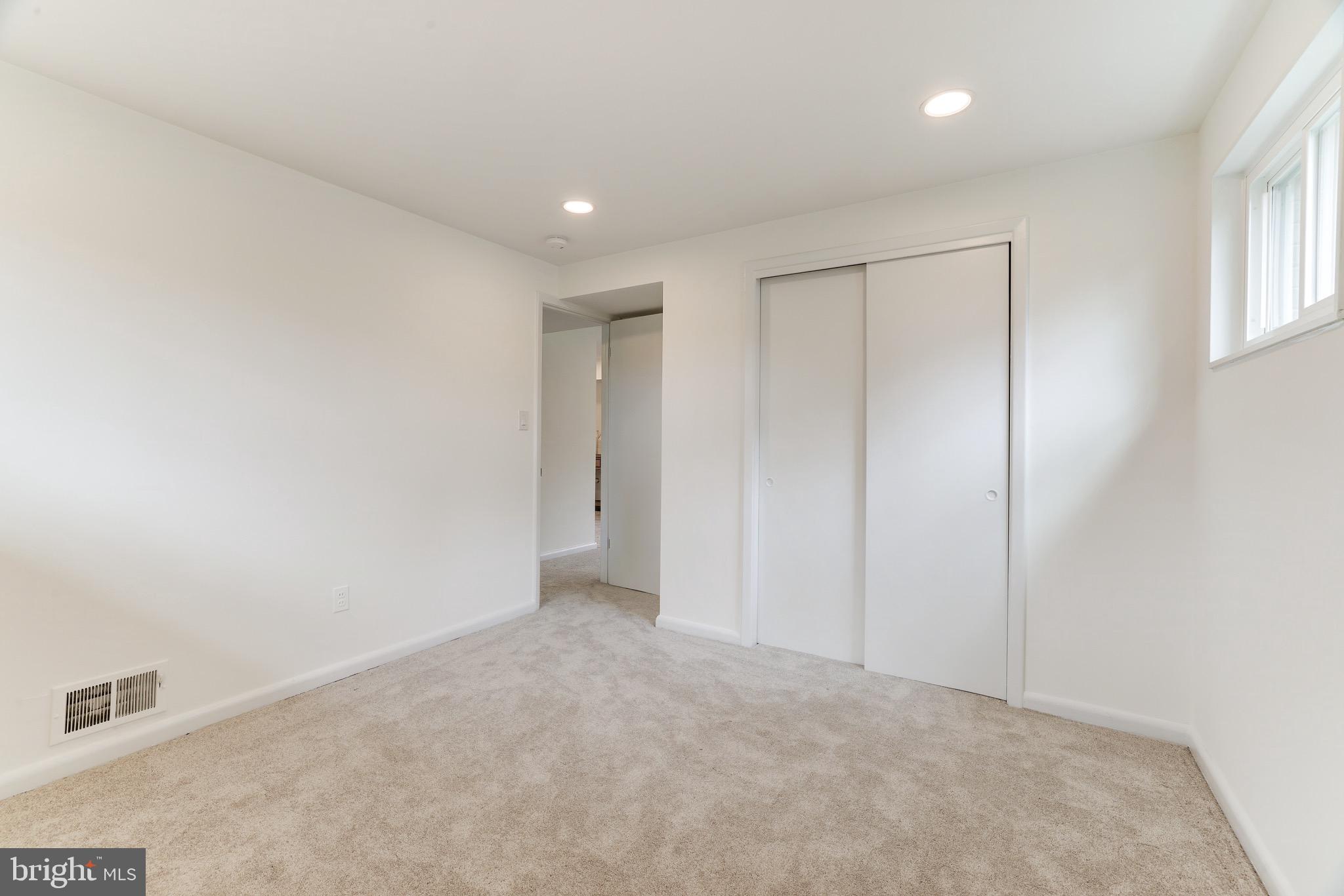 9900 Colony Road Fairfax, VA 22030 - Photo 36 of 44 Gallery Image 36