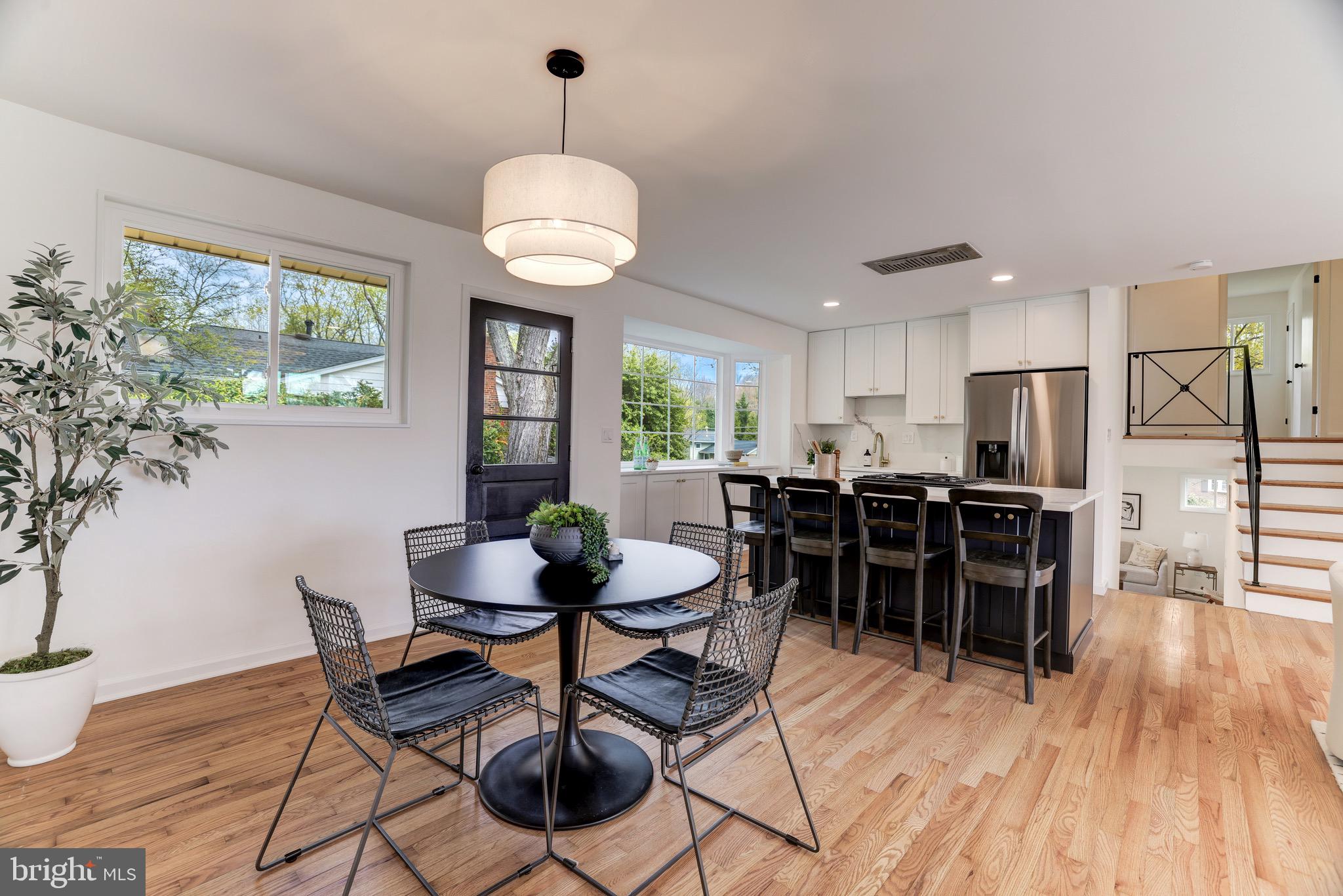 9900 Colony Road Fairfax, VA 22030 - Photo 10 of 44 Gallery Image 10