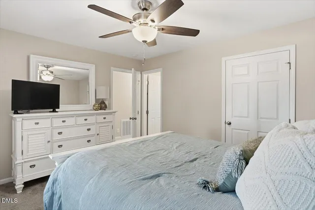 $275,000 | 605 Oak Run Drive, Raleigh, NC 27606