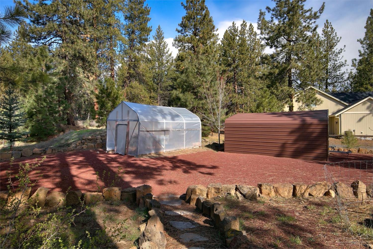 19815 Buck Canyon Road Bend, OR 97702 - Photo 22 of 25 Gallery Image 22