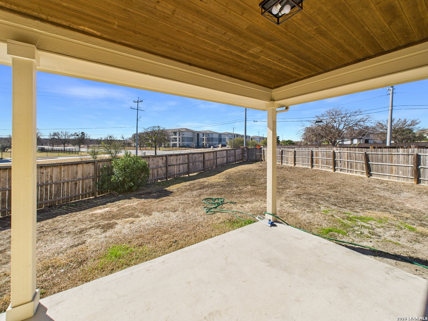 7202 Sandy Bay Converse, TX 78109 - Photo 34 of 40 a view of a backyard