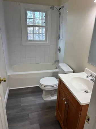 $319,000 | 17 Sinai Circle, Unit D9, Chelmsford, MA 01824