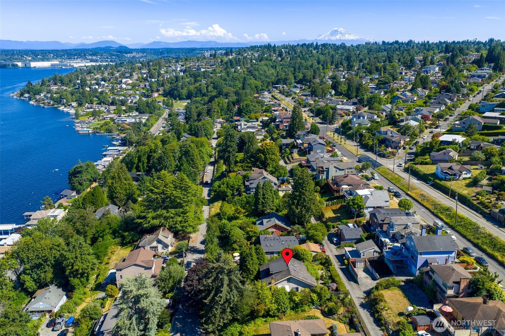 9733 Arrowsmith Avenue South Seattle, WA 98118 - Photo 2 of 39