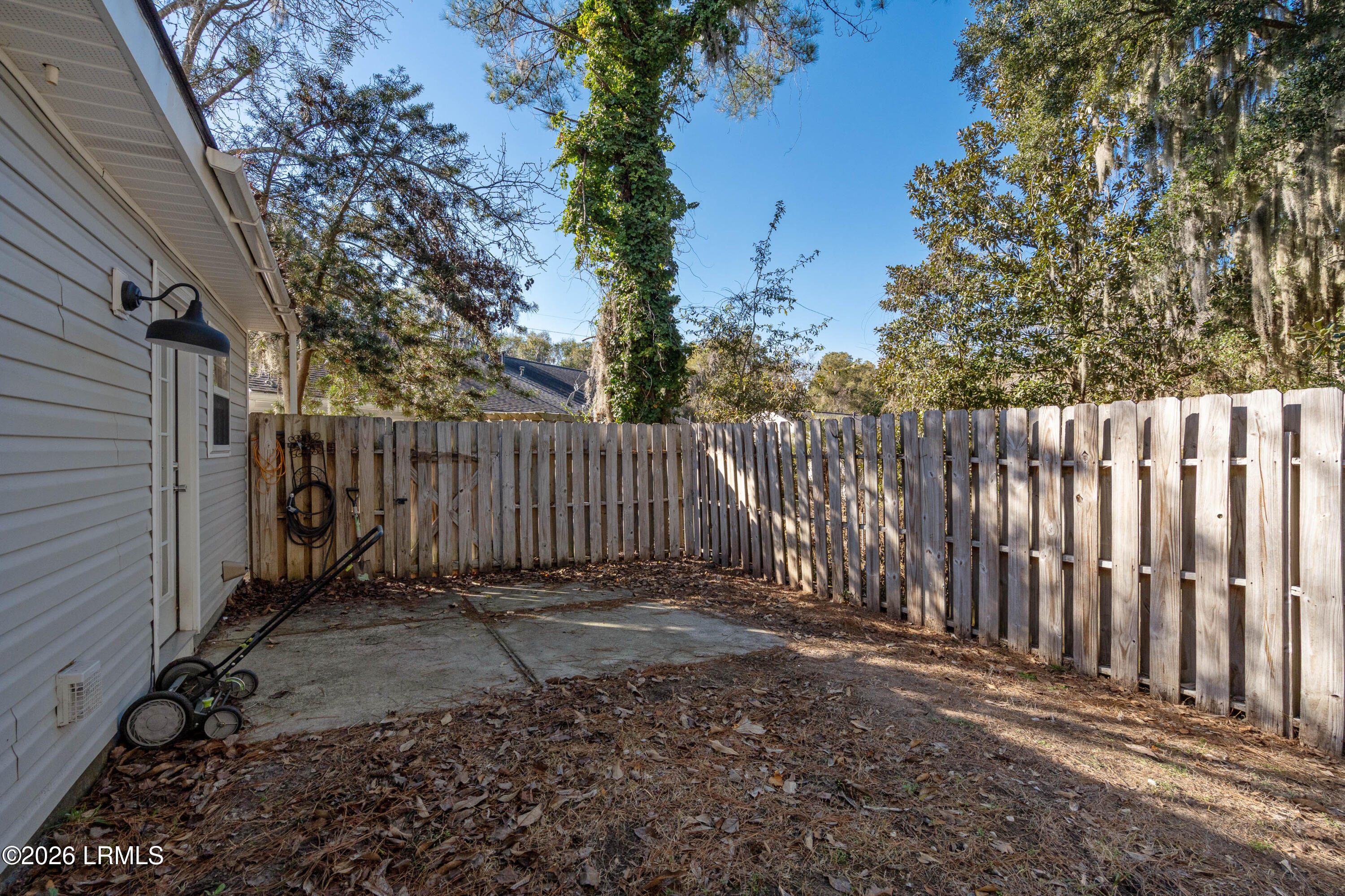 115 Cedar Grove Circle Beaufort, SC 29902 - Photo 20 of 20 115 Cedar Grove-26
