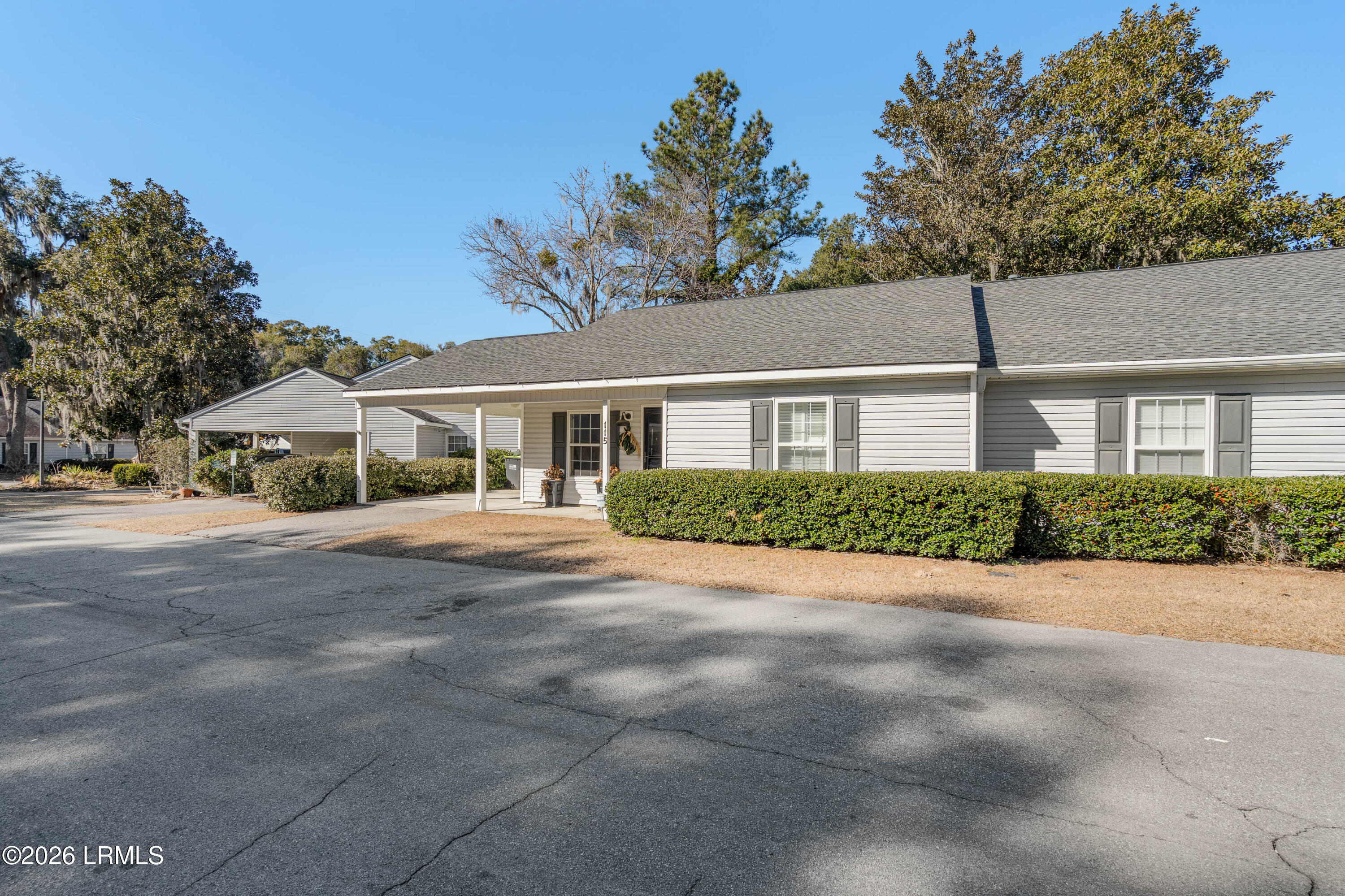 115 Cedar Grove Circle Beaufort, SC 29902 - Photo 2 of 20 115 Cedar Grove-5