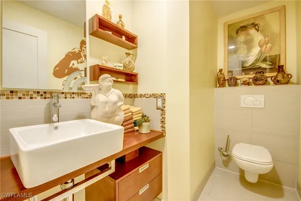 $899,000 | 1862 Linhart Avenue, Fort Myers, FL 33901