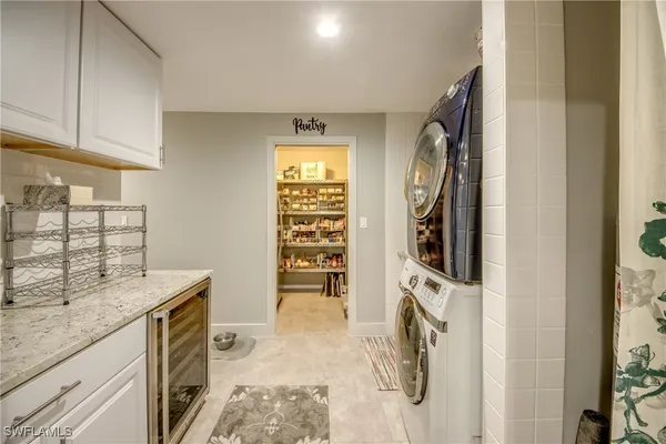 $899,000 | 1862 Linhart Avenue, Fort Myers, FL 33901