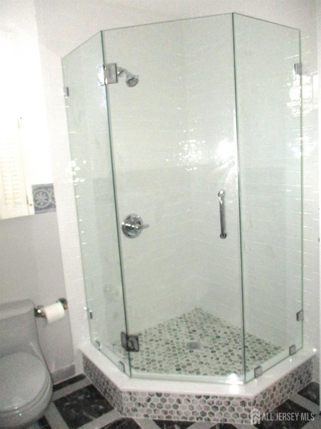 101 Idlewild Road Edison, NJ 08817 - Photo 23 of 42