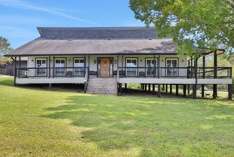 $499,500 | 930 Paradise Drive, Coldspring, TX 77331