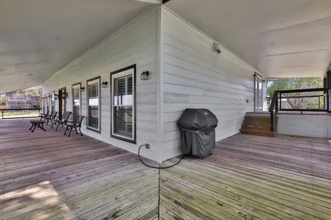 $499,500 | 930 Paradise Drive, Coldspring, TX 77331