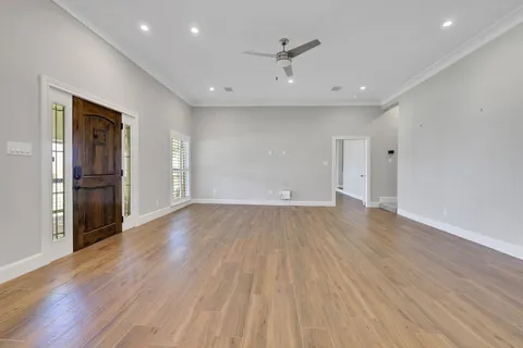 $499,500 | 930 Paradise Drive, Coldspring, TX 77331