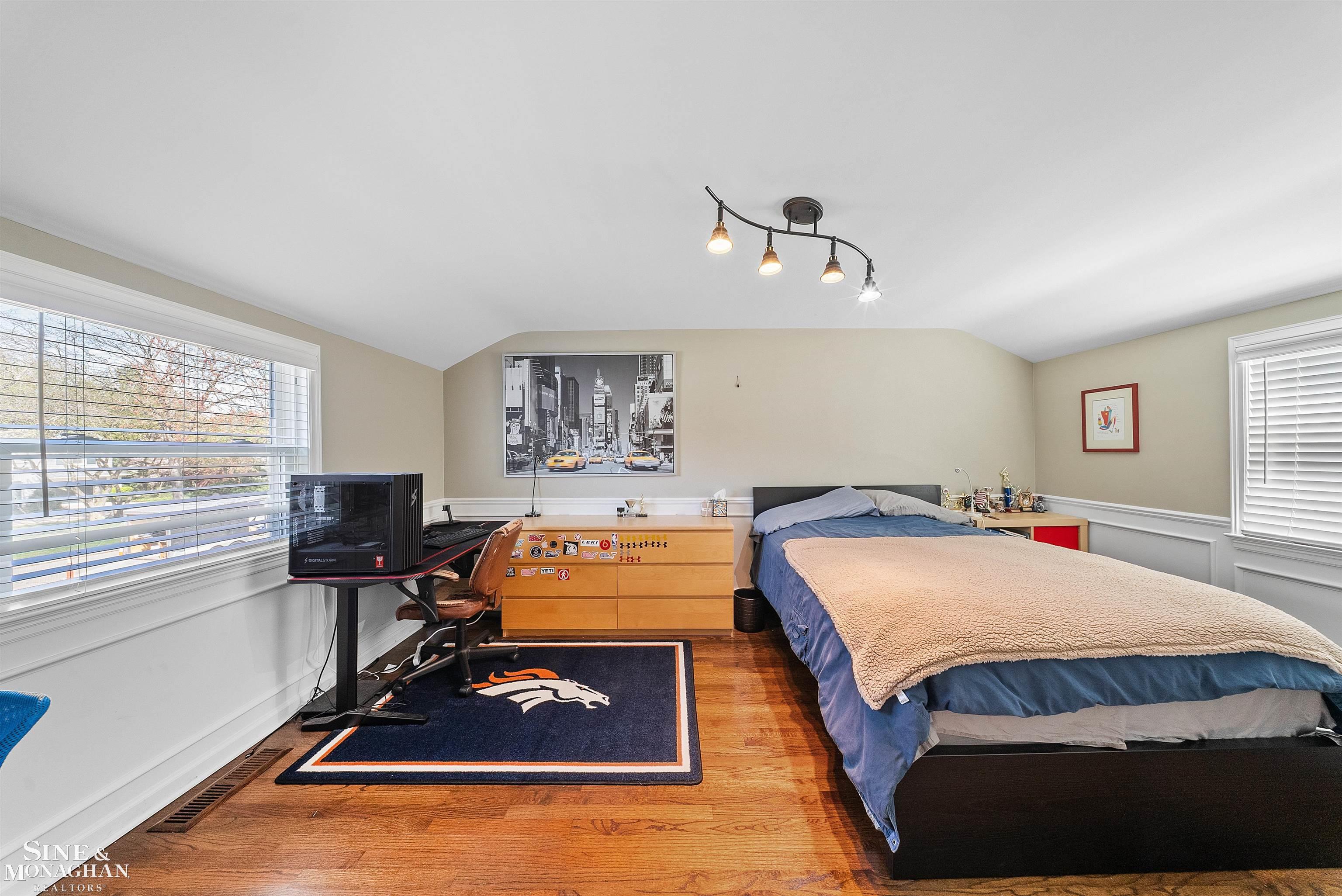 71 North Deeplands Road Grosse Pointe, MI 48236 - Photo 42 of 68 50172866-48040e9f-3b50-4281-907a-498c72ba961b.JPG