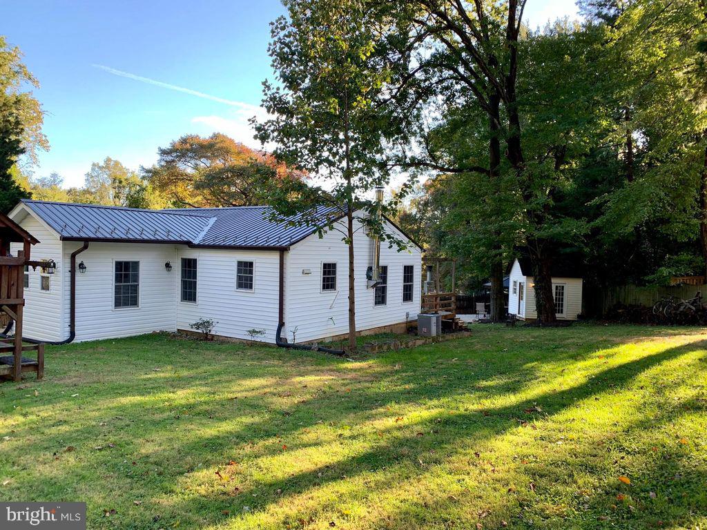 7703 Lewinsville Road McLean, VA 22102 - Photo 3 of 15