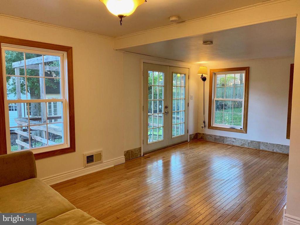 7703 Lewinsville Road McLean, VA 22102 - Photo 8 of 15