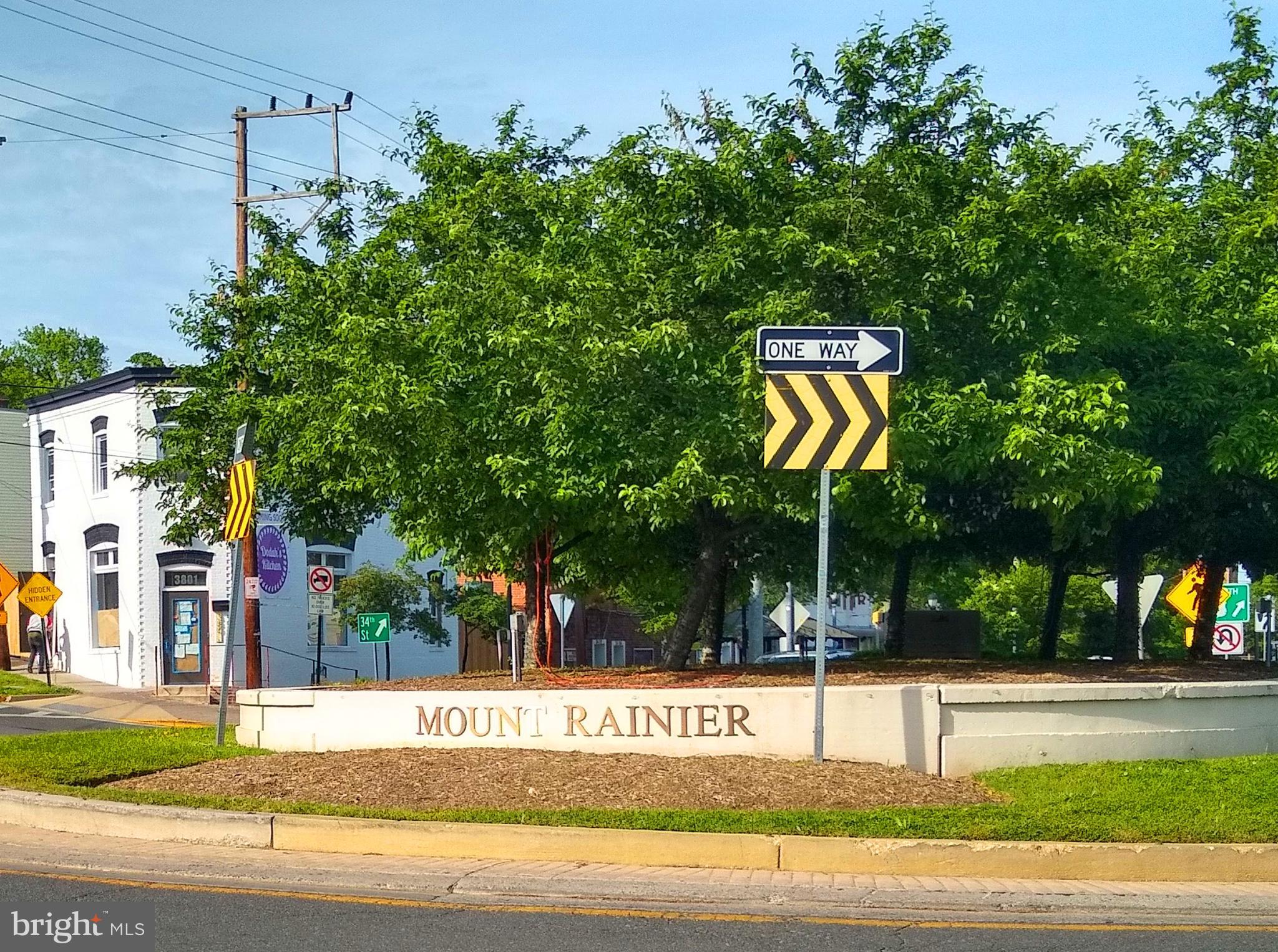 3100 Perry Street Mount Rainier, MD 20712 - Photo 33 of 40 Mount Rainier - a great place to live!