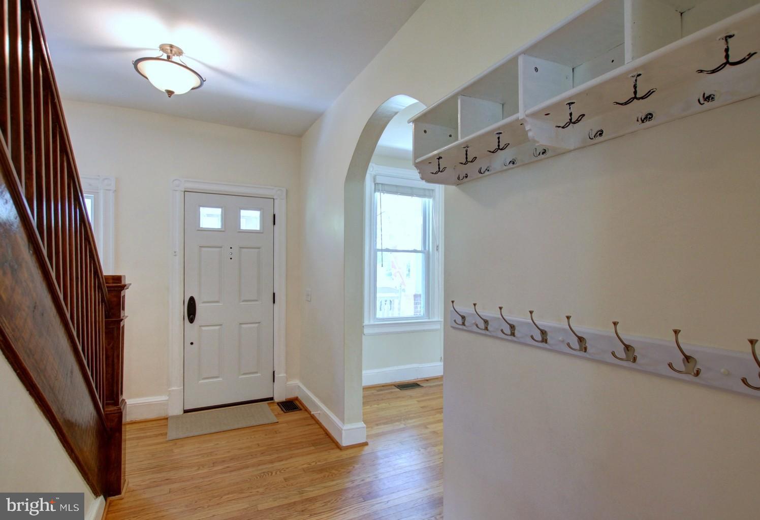 3100 Perry Street Mount Rainier, MD 20712 - Photo 5 of 40 Foyer